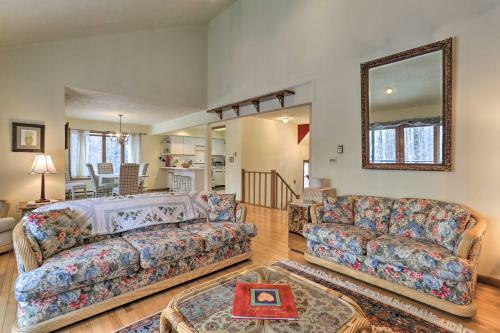 Big Bass Resort Home Deck, Beaches And More!
