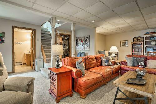 Lakefront Home With Boats And Dock, 8 Mi To Camelback!