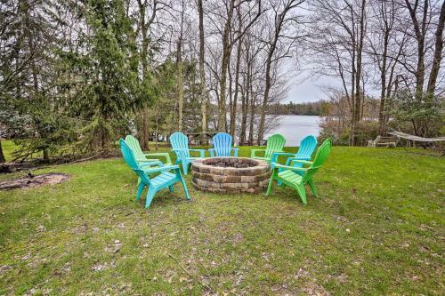 Lakefront Home With Boats And Dock, 8 Mi To Camelback!