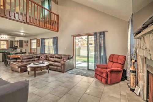 Long Pond Cottage With Indoor Hot Tub And Resort Access