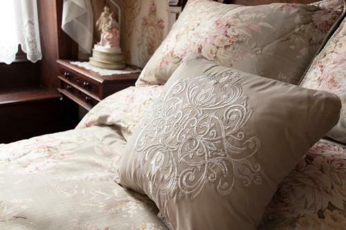 Gifford-risley House Bed And Breakfast