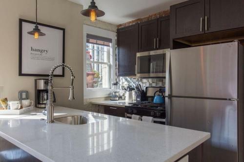 Downtown Philly Apartment By Rittenhouse Square