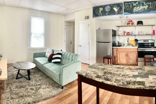 P.h. Hays 1br Apartment