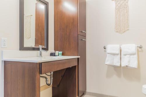 Apartamento Spacious 1br With Walk Score 98