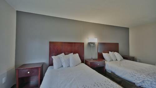 Maplehurst Motel