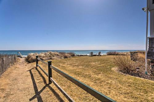 Beach Home With Deck And Views 1 Block To Ocean!