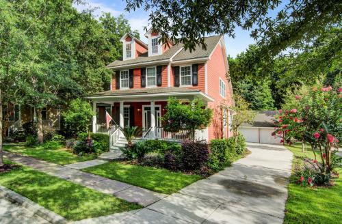 1046 Blakeway