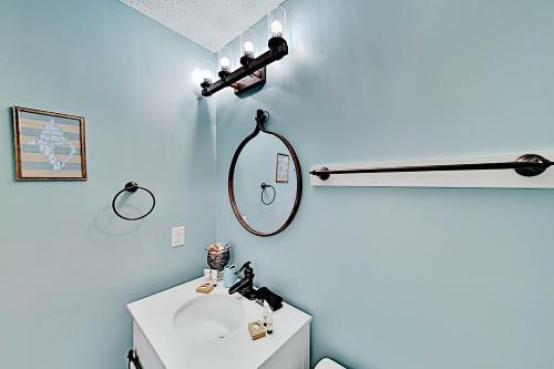 Charming Home In Oakland - Fire Pit & 6 Smart Tvs Home