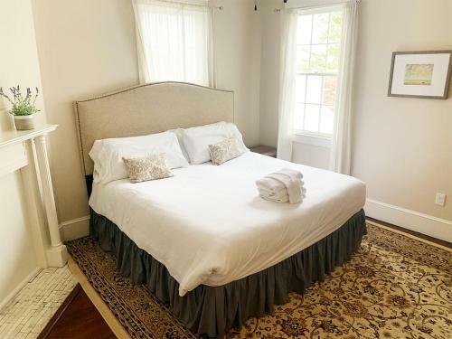 Jasmine Suite At Morrison Manor