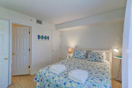 Charleston Oceanfront Villa 114 - By The Sea
