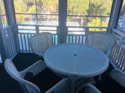 114 W Huron - Sand Castle - Saltwater Pool - Heated Upon Request
