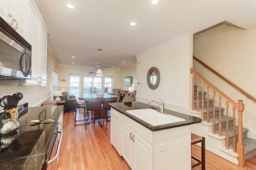 126 Waters Edge - Nothing Could Be Finer