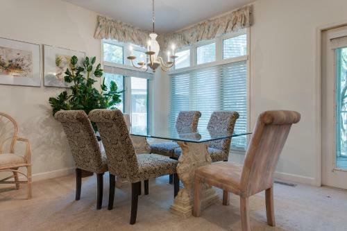 Huntington 7629