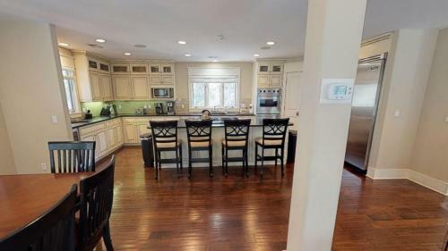 1b Sea Lane