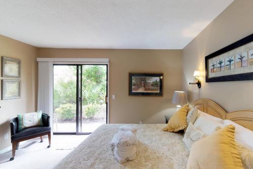Ocean Cove 826