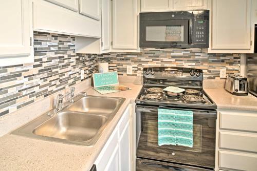 Apartamento Hilton Head Condo With Pool Access - Walk To Beach!