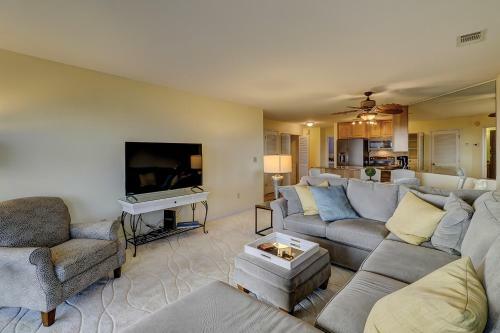 103 Sea Cloisters Oceanfront 2 Br Condo