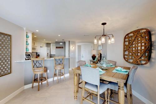 Windsor Court North 4209
