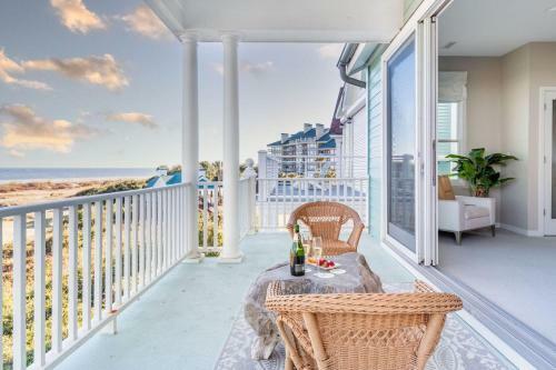 High Tide - Incredible Beach Front Abode W Pool & Beach Views