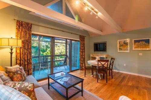 4257 Mariners Watch Villa