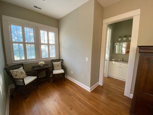 162 Surfsong Road