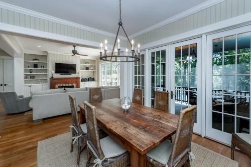 162 Surfsong Road