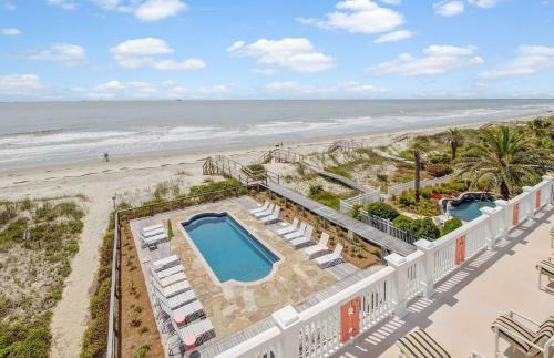706 Ocean Boulevard