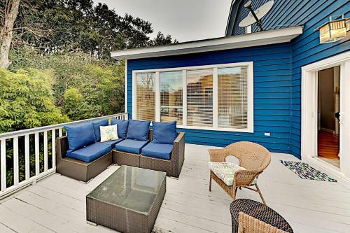 Wild Dunes Estate With Private Pool -steps To Beach Home