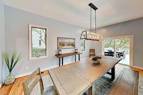 Wild Dunes Estate With Private Pool -steps To Beach Home