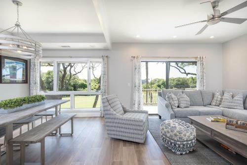 4989 Turtle Point Villa