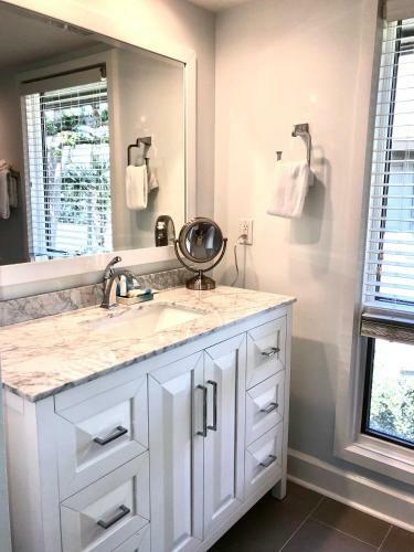 4989 Turtle Point Villa
