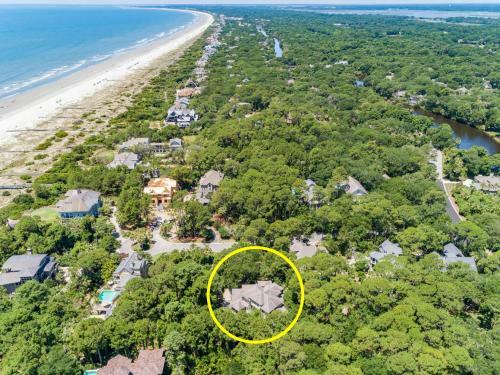 14 Royal Beach Drive