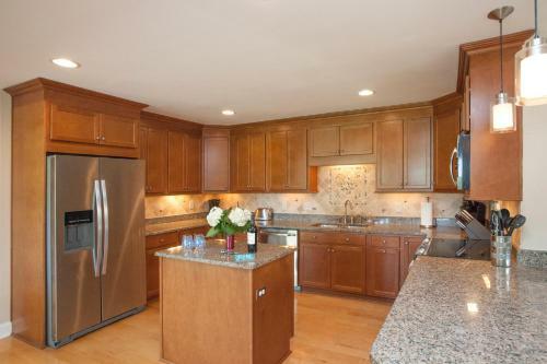 129 Turnberry Drive