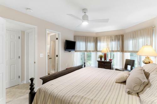 4843 Turtle Cove Villa