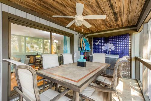 4583 Parkside Villa