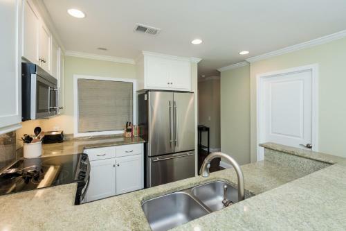 4451 Windswept Villa