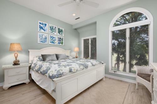 4506 Parkside Villa