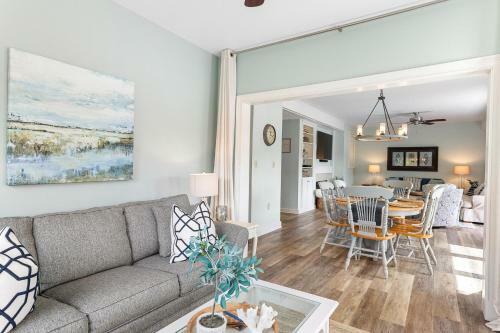 4914 Turtle Point Villa