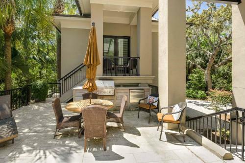302 Ocean Oaks Court