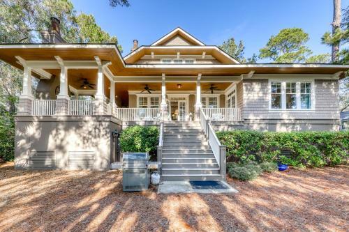 176 Governors Drive