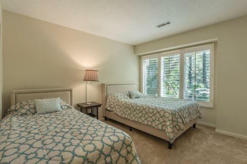 543 Oyster Rake Drive
