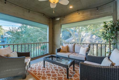 4922 Turtle Point Villa
