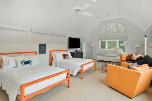 20 Surfsong Road