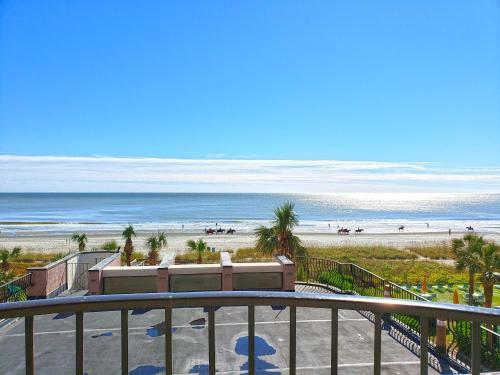 Apartamento Palms Resort 2nd Floor!