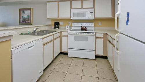 Villa Direct Oceanfront 2 Bd/2ba Sleeps 8 Wow Views!