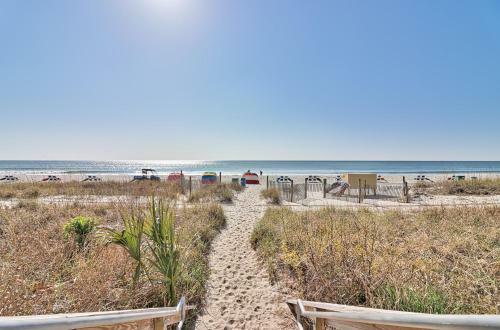 Aparthotel Suites At The Beach