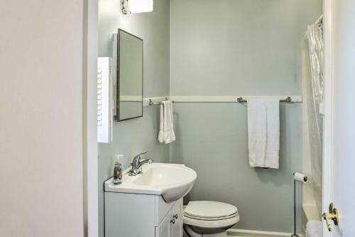 Canalfront Surfside Beach Home - Walk To Beach!
