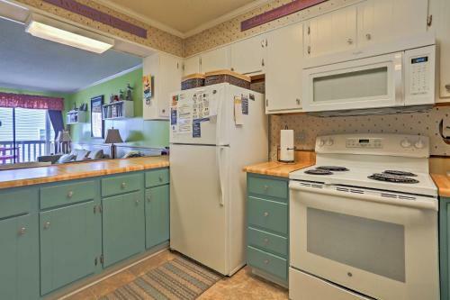 Apartamento Beachfront Myrtle Beach Condo With Patioandpool Access