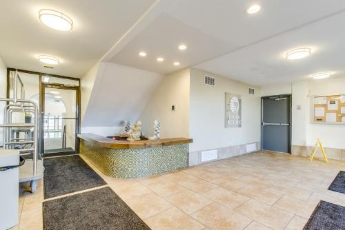 Apartamento Ocean-view Condo W Balcony