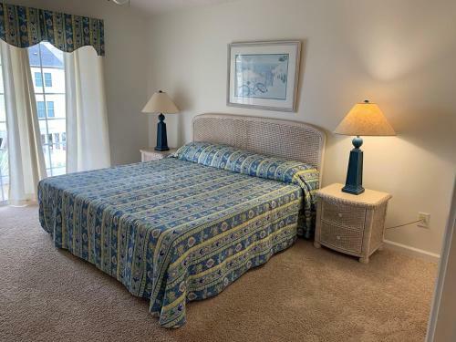 Beach Hutt Home